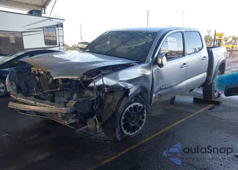 2016 Toyota Tacoma Trd Off Road z USA, uszkodzony, nr VIN 5TFCZ5AN0GX043605